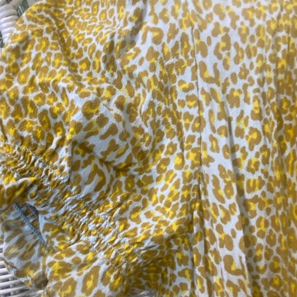 Diane Von Furstenberg Animal Print Wrap Dress - Picture 5 of 7